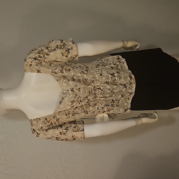 MILK & HONEY Floral Eyelet Corset Cropped Coquette Castlecore Top - Picture 7 of 12